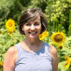 Meet your Posher, Betsy wortley